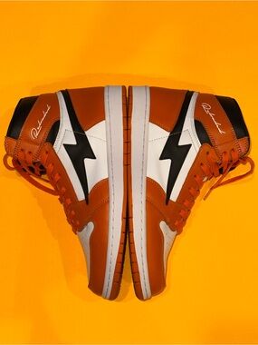 Air Omi Hellcat Reloaded Sneaker Orange Black White Men’s 11.5 Kool Kiy Shatter